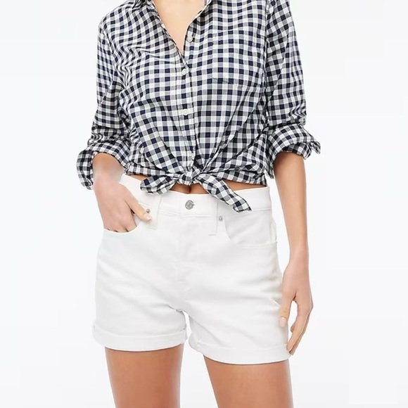 🏷️ 4/$25 J. Crew Classic Denim Shorts in White, Size 29 - Picture 2 of 9